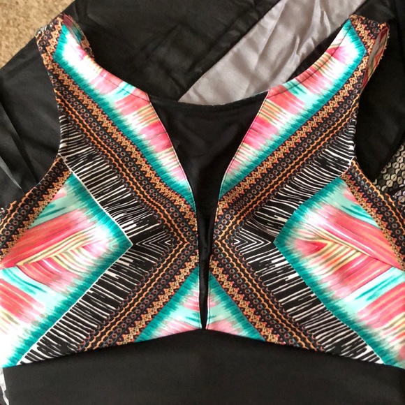 Bebe Top - Picture 5 of 5